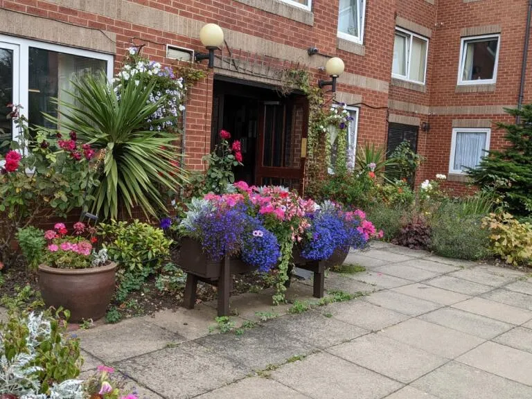 property Compatible Images}