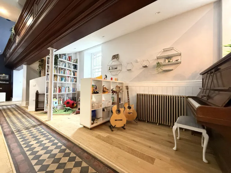 property Compatible Images}