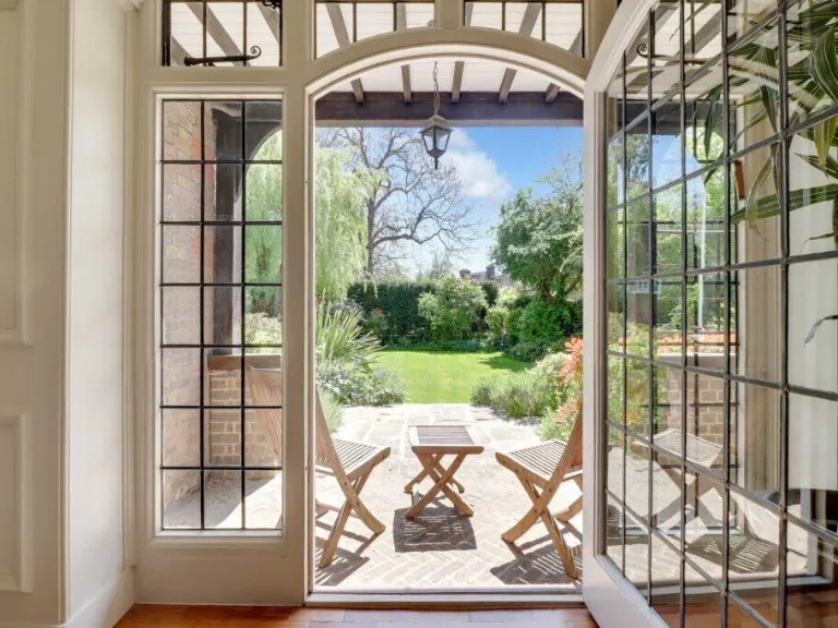 property Compatible Images}