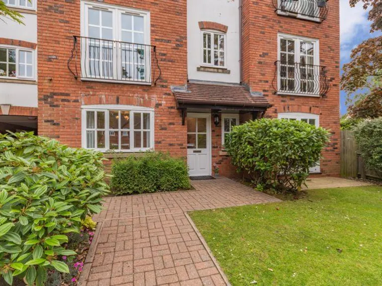 property Compatible Images}