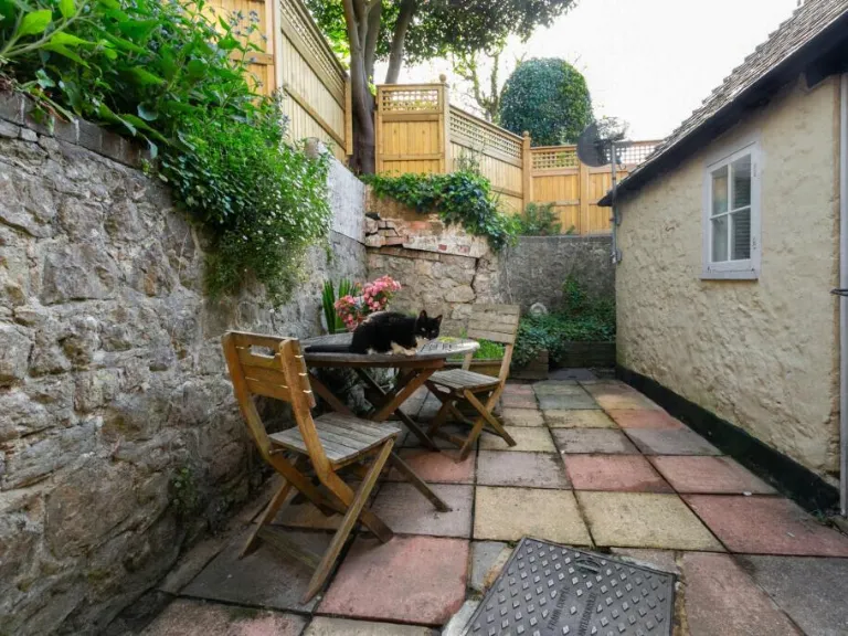 property Compatible Images}