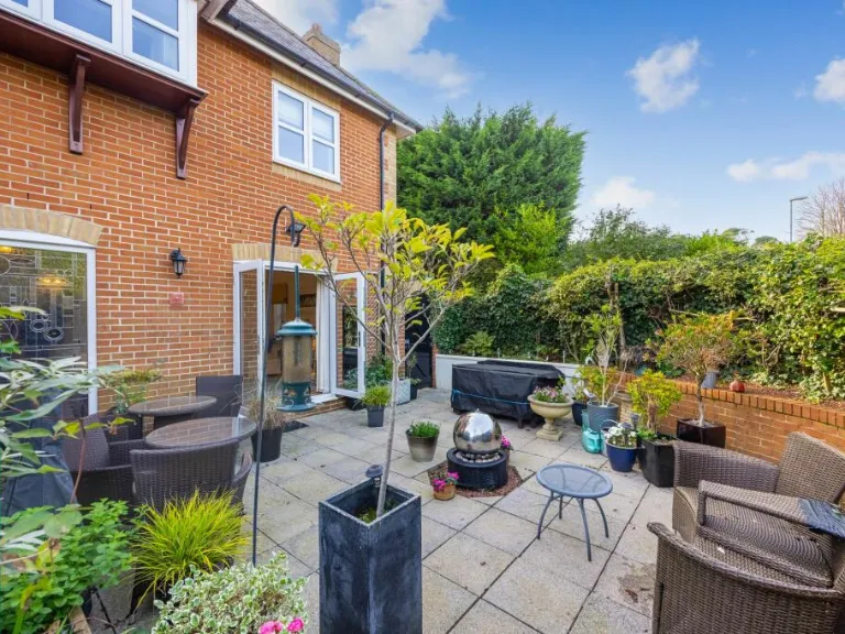 property Compatible Images}