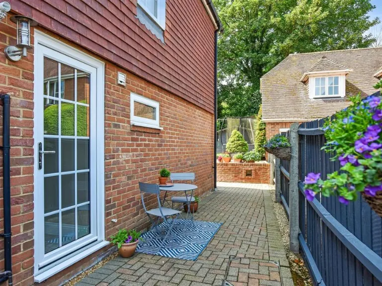 property Compatible Images}