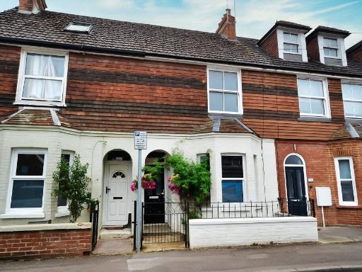 Similar property image