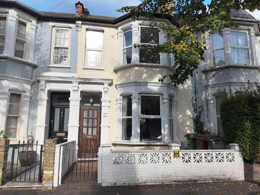 Similar property image