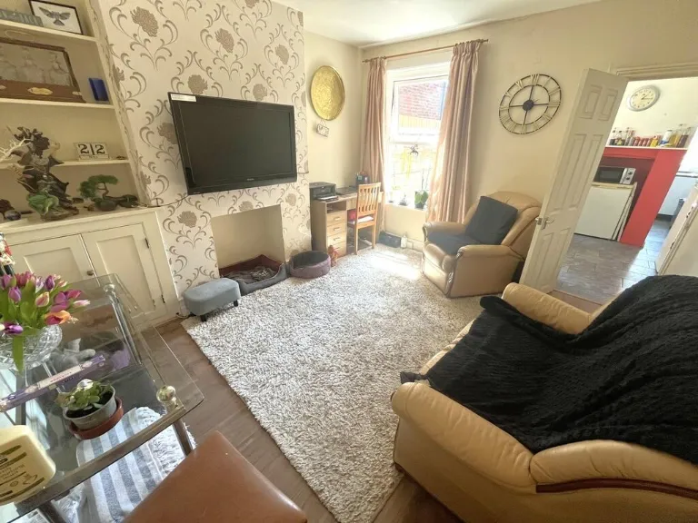 property Compatible Images}