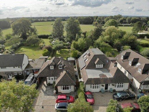 Similar property image