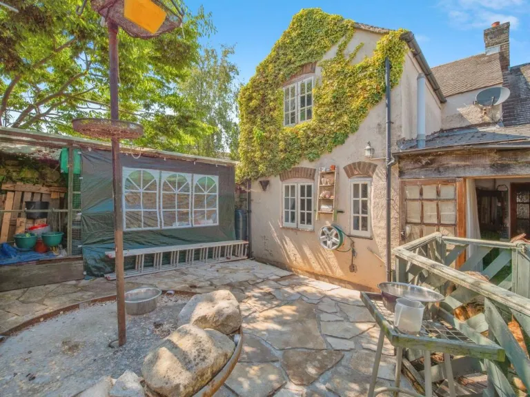 property Compatible Images}