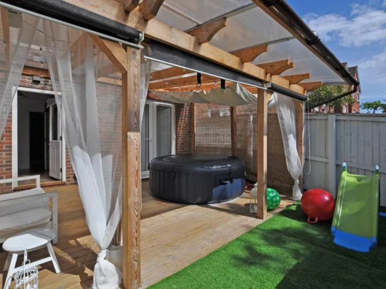 property Compatible Images}