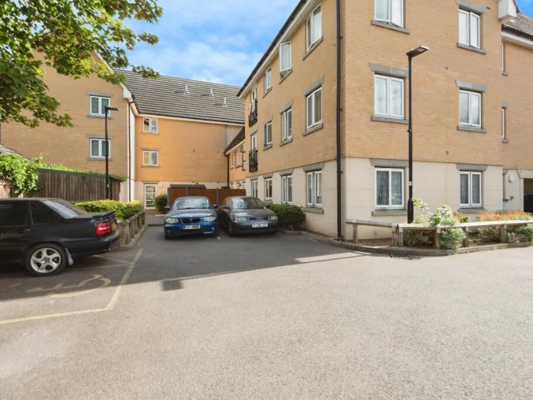 property Compatible Images}