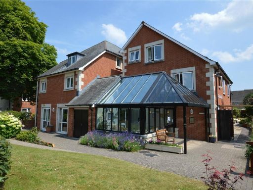 Similar property image