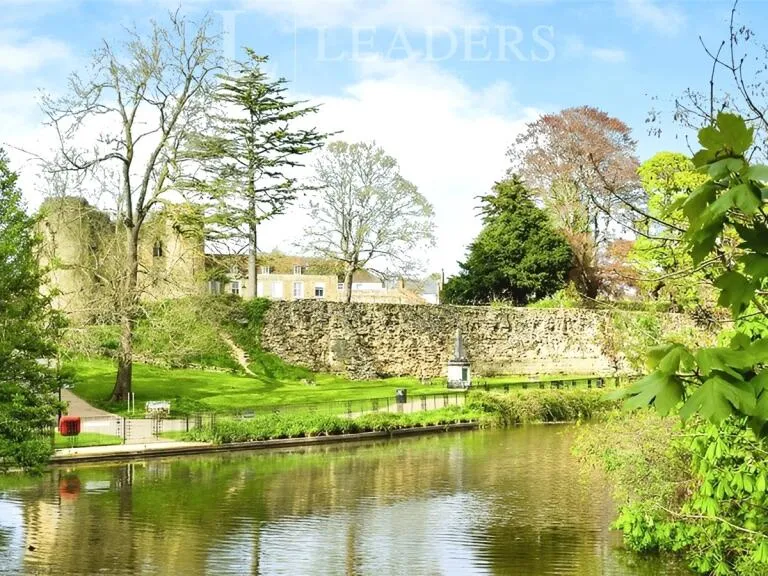 property Compatible Images}