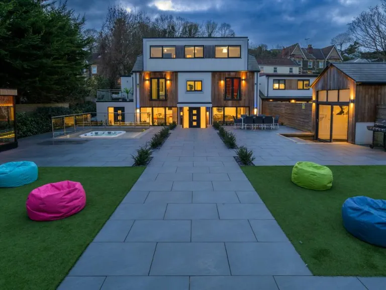 property Compatible Images}