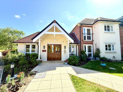 Similar property image