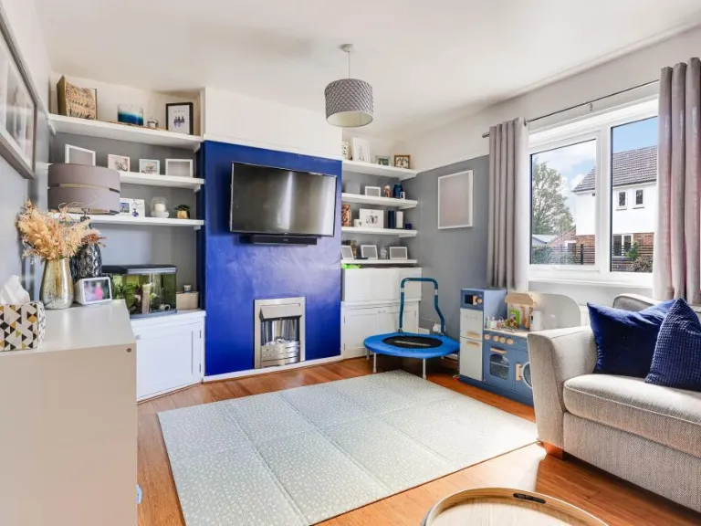 property Compatible Images}