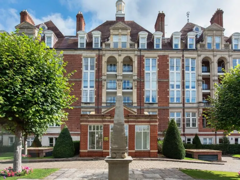 property Compatible Images}