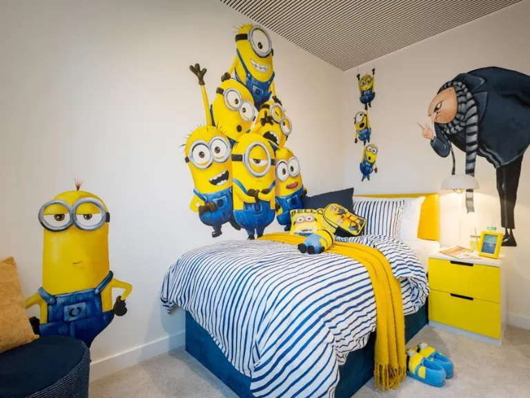 property Compatible Images}