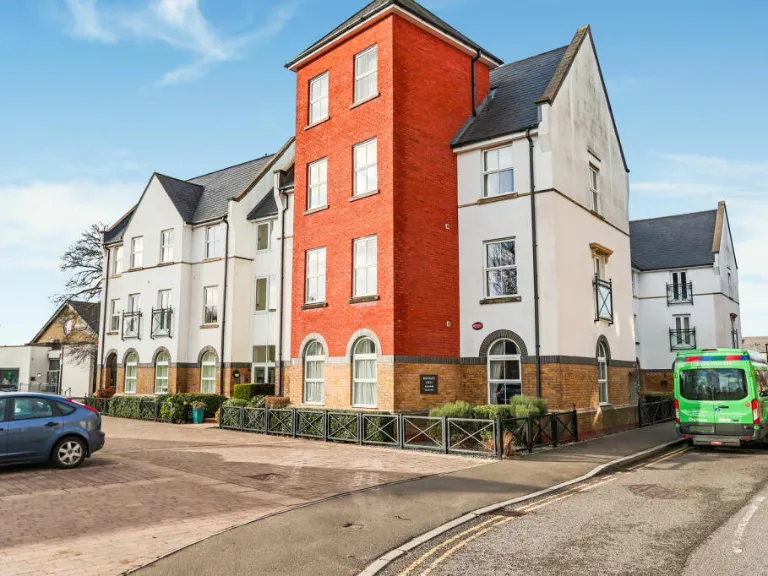 property Compatible Images}