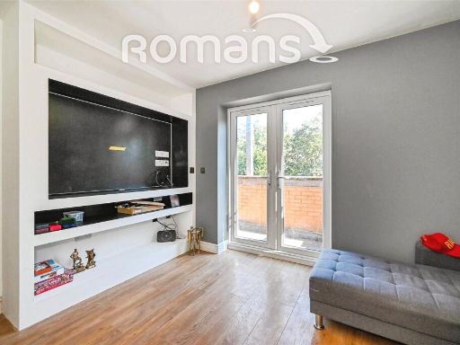 Similar property image