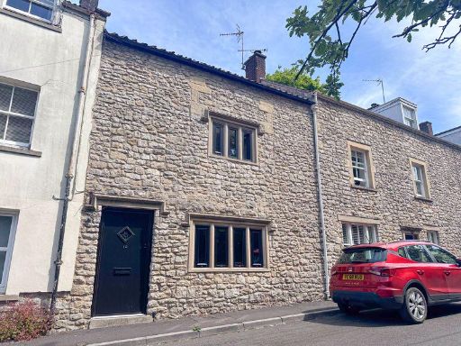 Similar property image