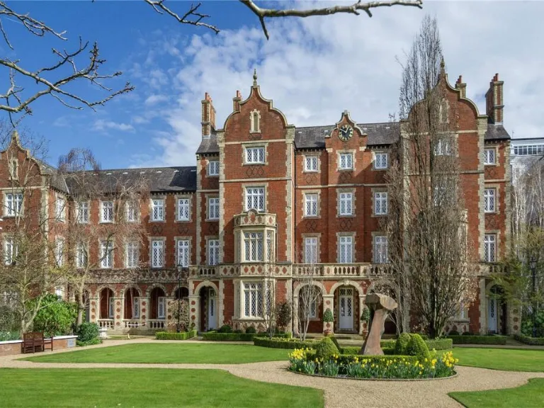 property Compatible Images}