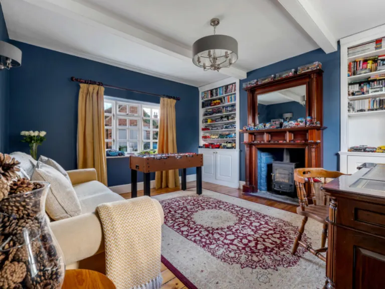 property Compatible Images}