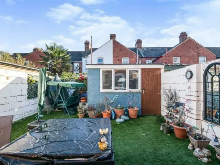 property Compatible Images}
