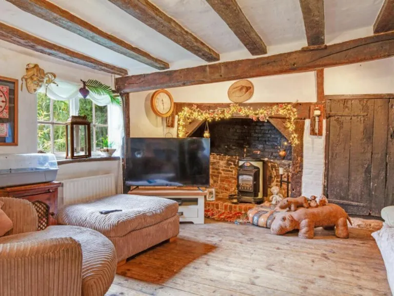 property Compatible Images}