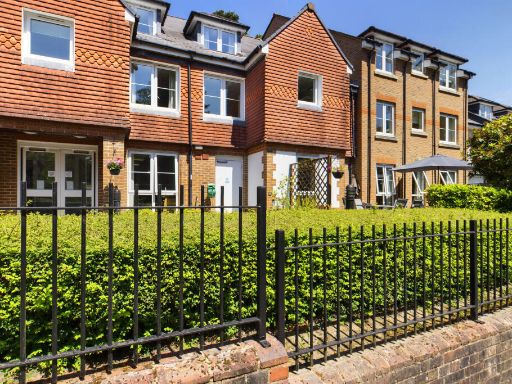 Similar property image