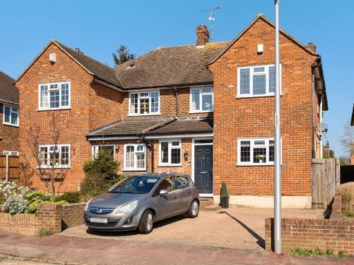 Similar property image
