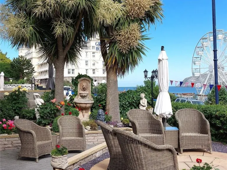 property Compatible Images}