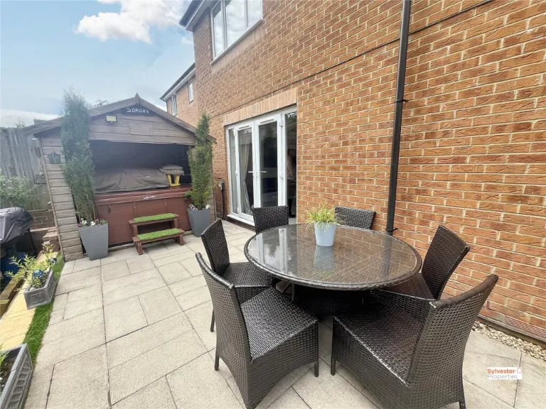 property Compatible Images}