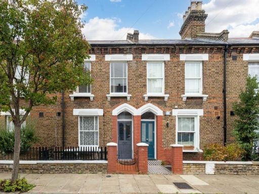 Similar property image