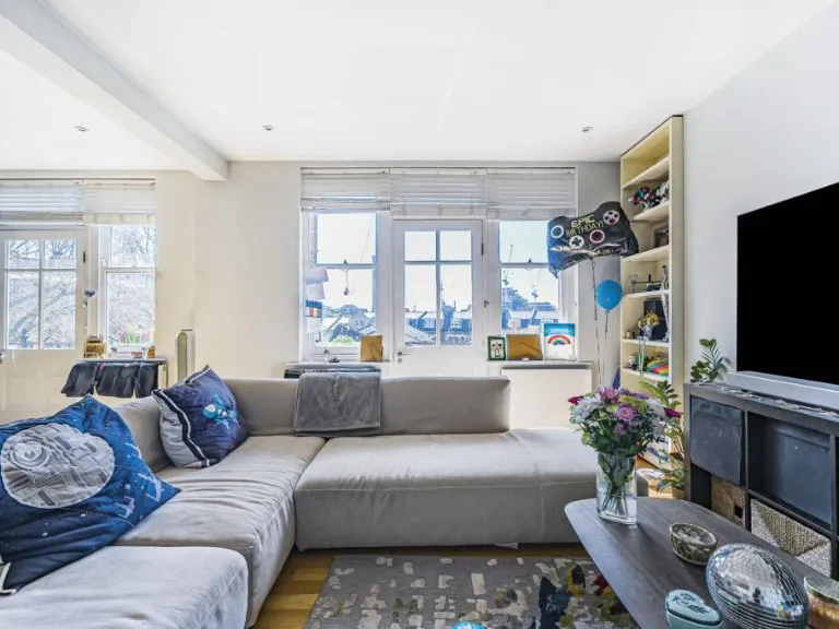 property Compatible Images}