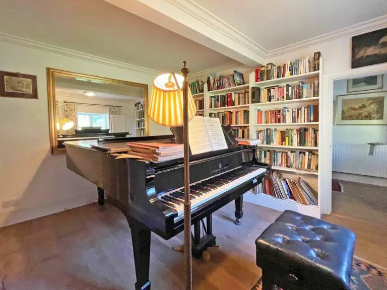 property Compatible Images}