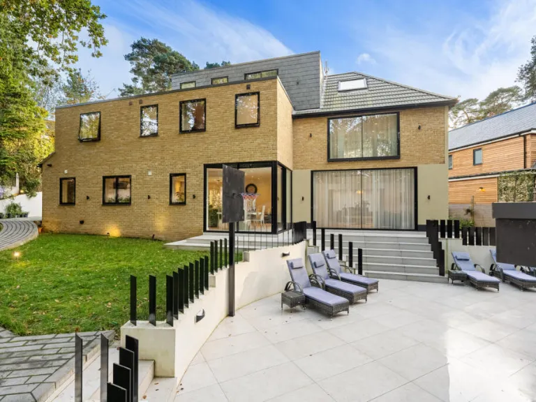 property Compatible Images}