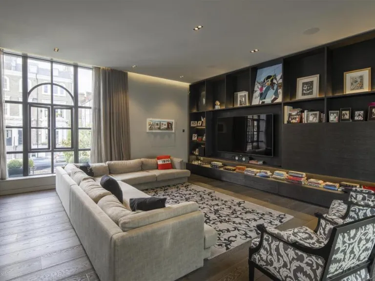 property Compatible Images}