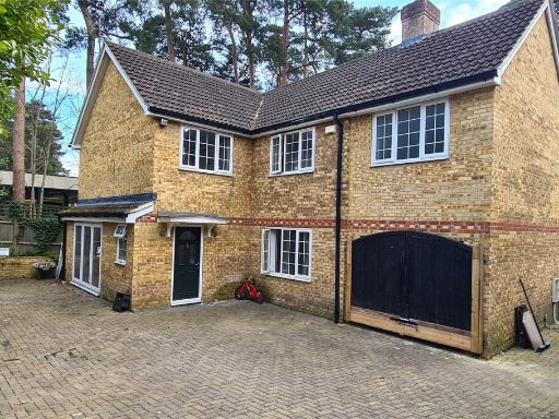 Similar property image