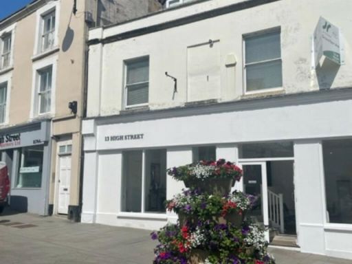 Similar property image