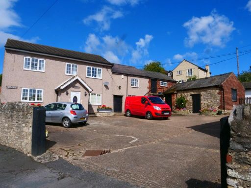 Similar property image