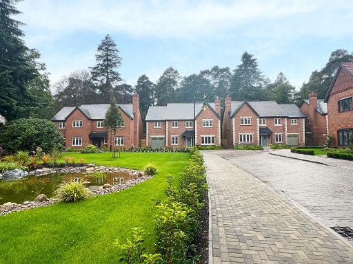 Similar property image