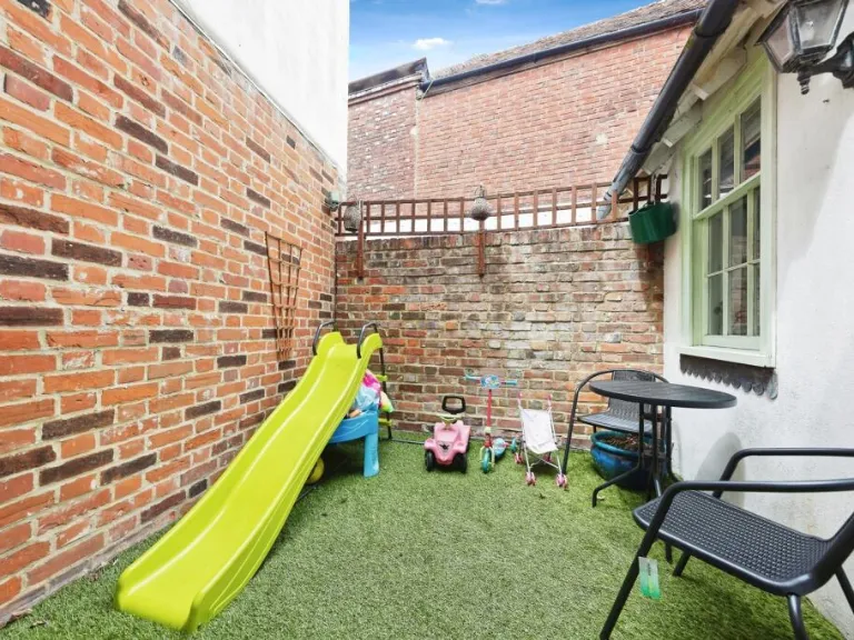 property Compatible Images}
