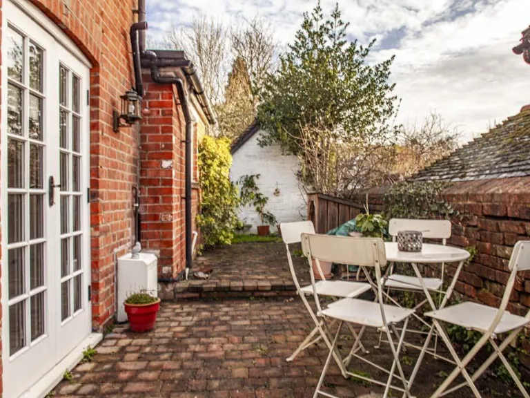 property Compatible Images}