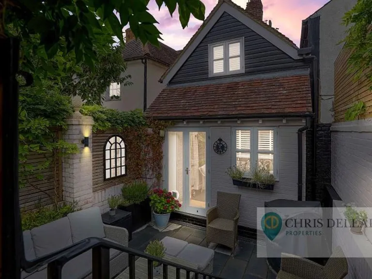 property Compatible Images}