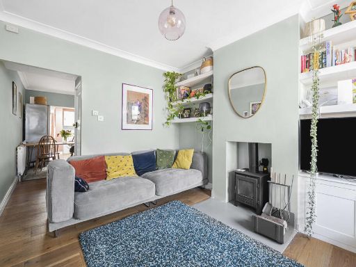 Similar property image
