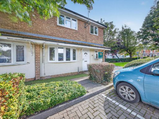 Similar property image