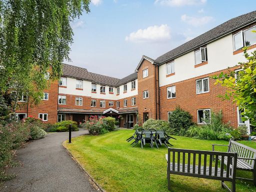 Similar property image