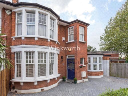 Similar property image
