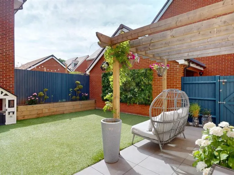 property Compatible Images}