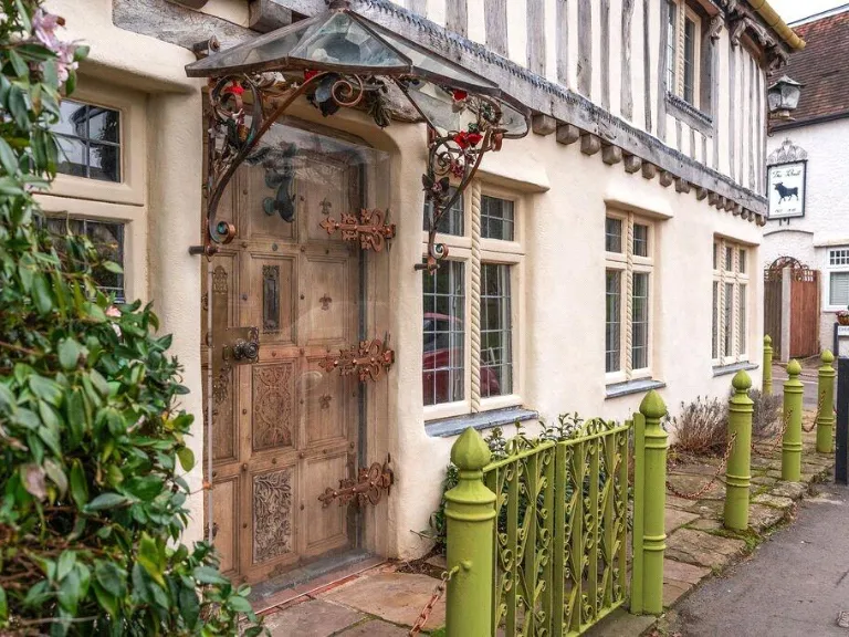 property Compatible Images}